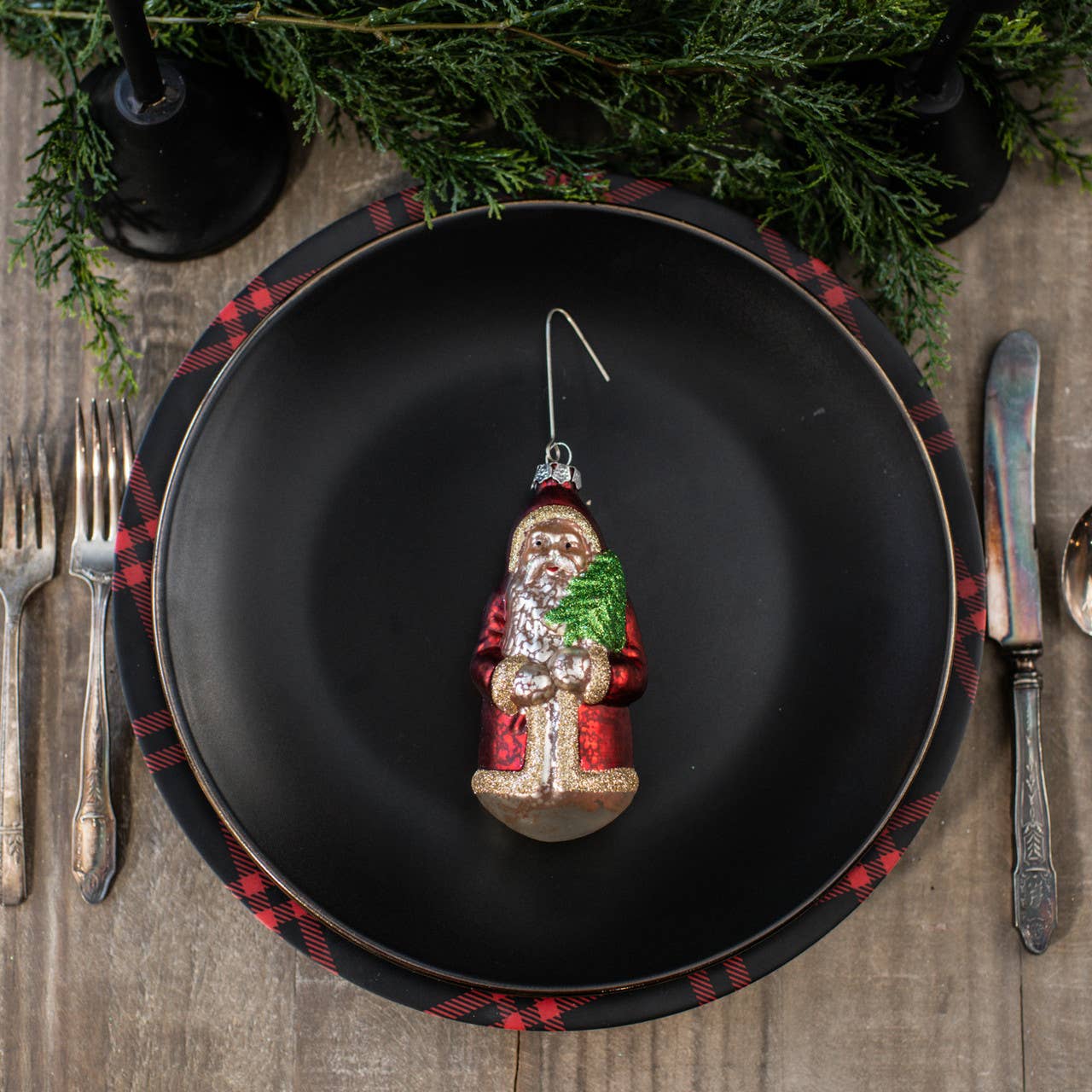 5" SANTA WITH TREE ORNAMENT