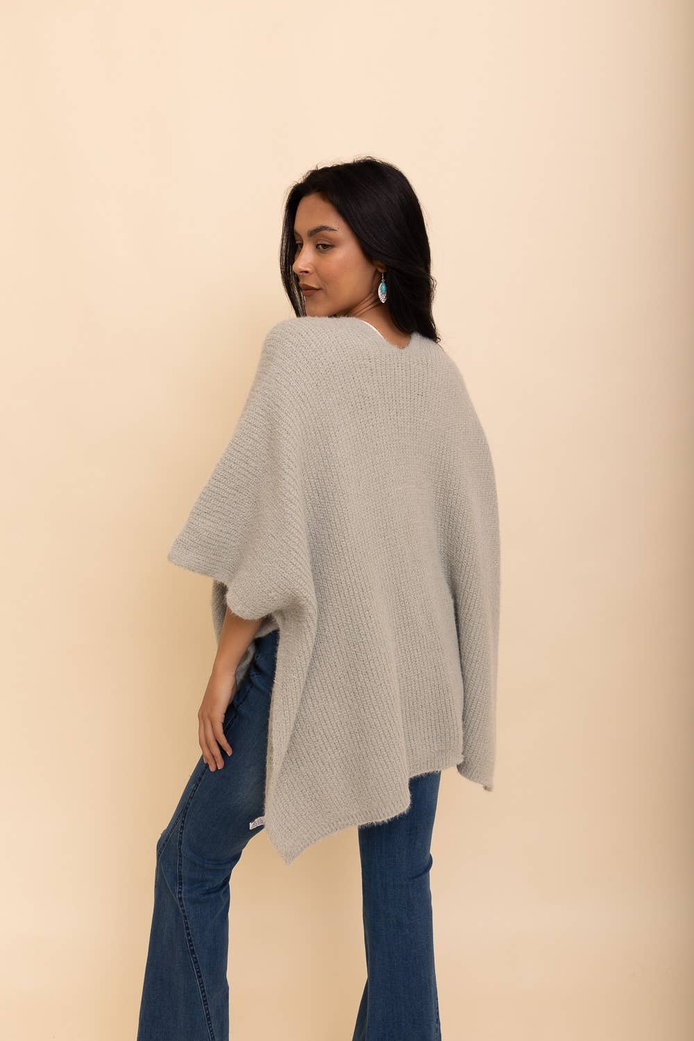 Chic Boucle Cozy Cardigan Poncho