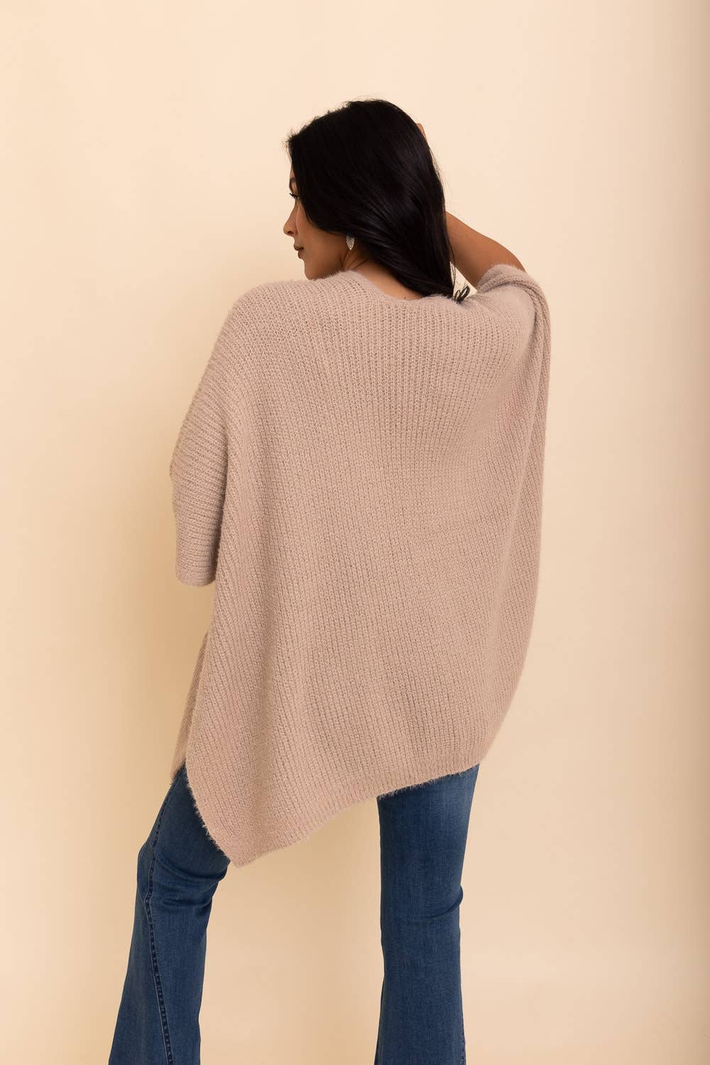 Chic Boucle Cozy Cardigan Poncho