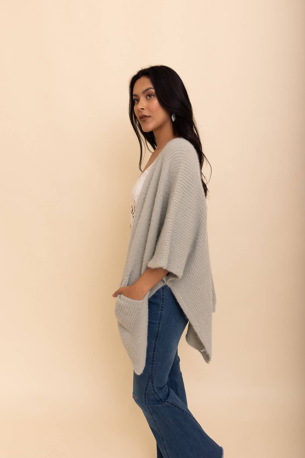 Chic Boucle Cozy Cardigan Poncho