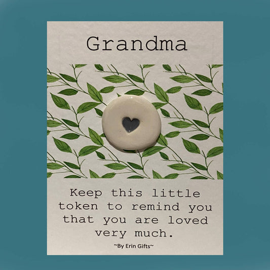 Grandma Ceramic Pocket Token Pocket Hug and Card